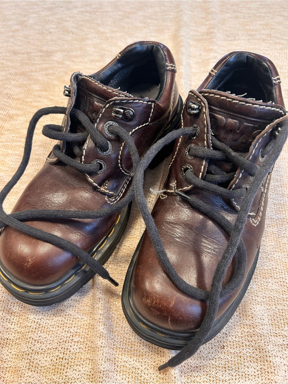 Dr. Martens Unisex Brown Leather Lace-Up Shoes